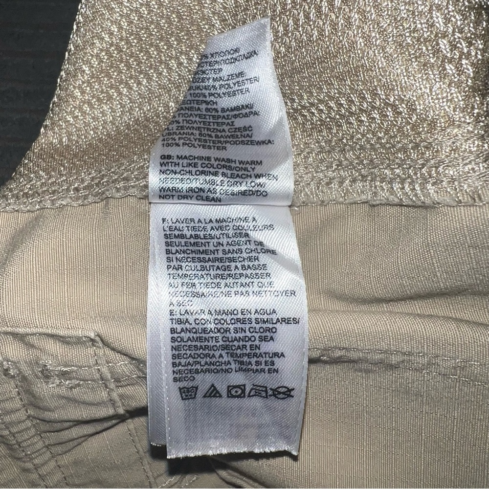 The North Face Men’s Khaki Cargo Hiking Shorts Size 34 - Picture 9 of 10